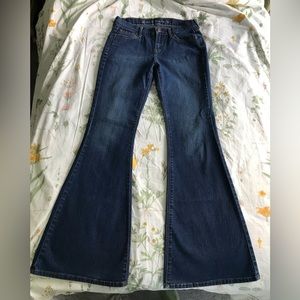 Vintage-style Bellbottom Blue Jeans with 12” Flare, size 2